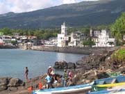 Hlavní město Moroni na ostrově Grande Comore.