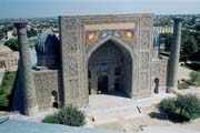  Samarkand – Registan – medresa Šer Dor .