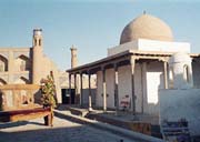  Chiva – jedna z mešit ve starém městě .