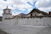 Putní kostel v městě Parinacota.