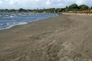 pláž na břehu jezera Nicaragua.