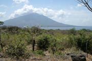 Vulkán Maderas, ostrov Omotepe, jezero Nicaragua.