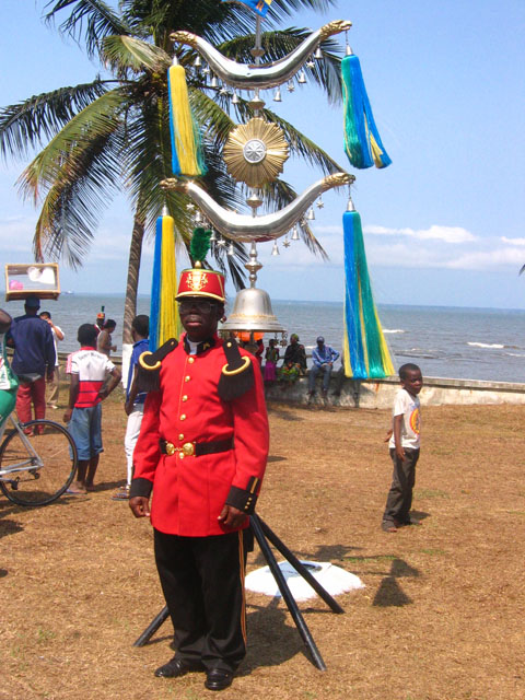 Oslavy Dne nezávislosti v hlavním městě Libreville.