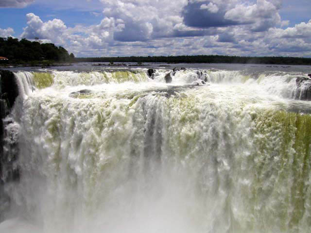 Iguazú Garganta del Diablo.