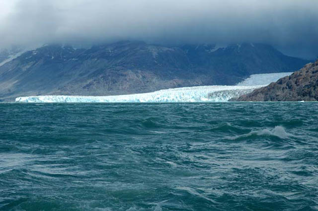 Glaciar OHiggins. (foto: Zbynk Strank)