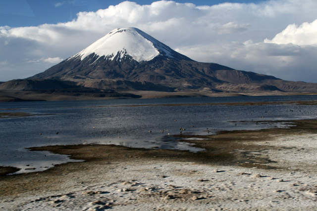 Vulkny Parinacota a Pomerape.