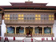 Vnitn prostory hradu Punakha Dzong.