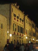Večerní Dubrovnik, Chorvatsko.