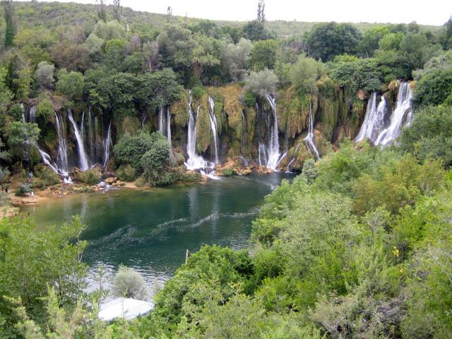 Na cest do Chorvatska - Kravick vodopdy, Bosna a Hercegovina.